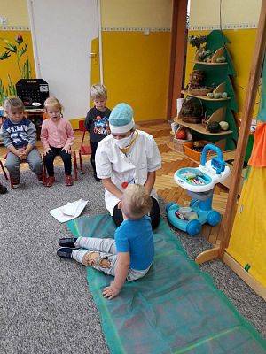 Grafika #20: 17.11.2016 Zabawy w grupie Maluszków