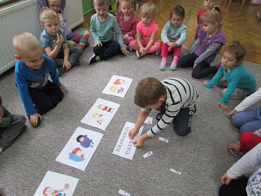 Grafika #16: 16.11.2016 Dzień Tolerancji