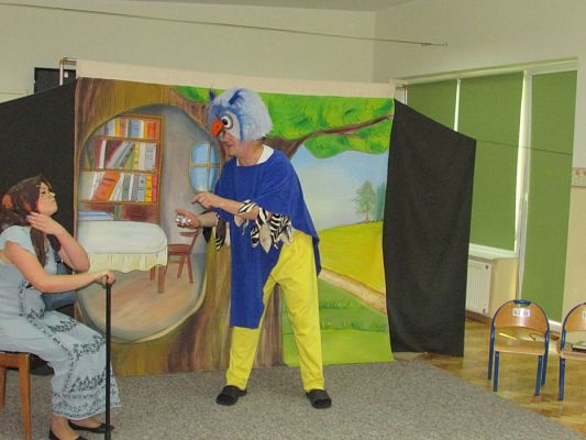 Grafika #22: 10.11.2016 Przedstawienie pt. "Sówka mądra główka"