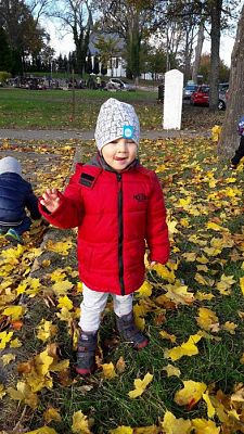 Grafika #1: Jesienny spacer "Maluchów"