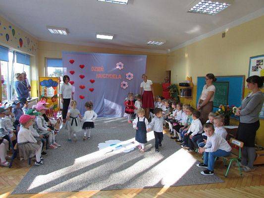 Grafika #30: 14.10.2016 Dzień Edukacji Narodowej