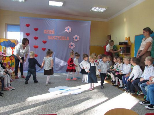 Grafika #32: 14.10.2016 Dzień Edukacji Narodowej