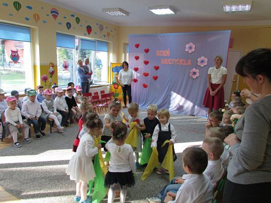 Grafika #38: 14.10.2016 Dzień Edukacji Narodowej