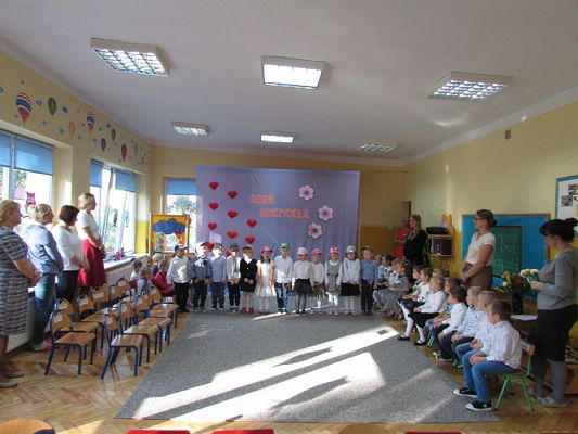 Grafika #44: 14.10.2016 Dzień Edukacji Narodowej