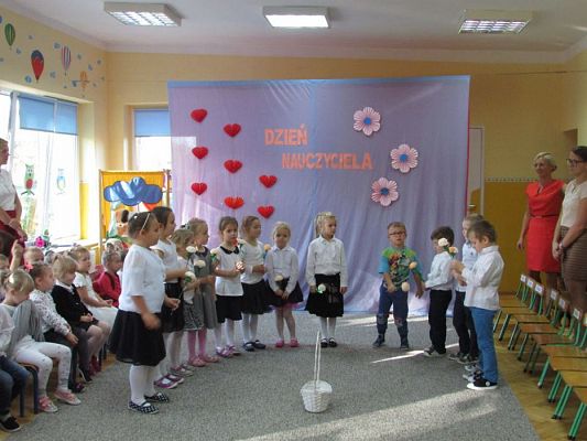 Grafika #53: 14.10.2016 Dzień Edukacji Narodowej