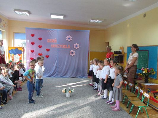 Grafika #63: 14.10.2016 Dzień Edukacji Narodowej