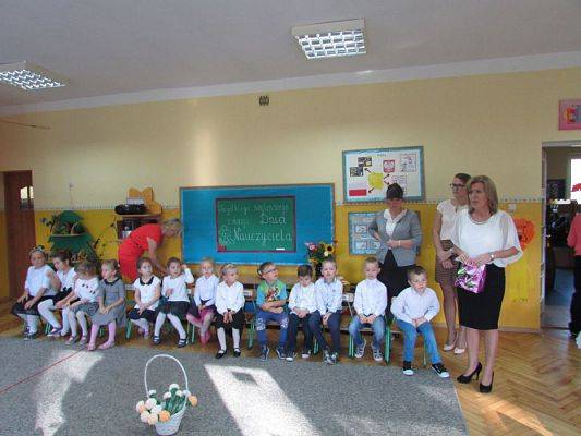 Grafika #72: 14.10.2016 Dzień Edukacji Narodowej