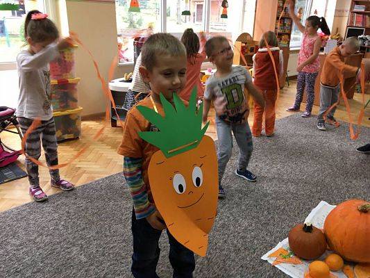 Grafika #15: 11.10.2016 Kolorowy Dzień Warzyw i Owoców gr.III