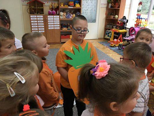 Grafika #27: 11.10.2016 Kolorowy Dzień Warzyw i Owoców gr.III