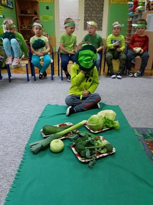 Grafika #9: 11.10.2016 Kolorowy Dzień Warzyw i Owoców gr.II