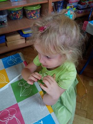 Grafika #28: 11.10.2016 Kolorowy Dzień Warzyw i Owoców gr.II