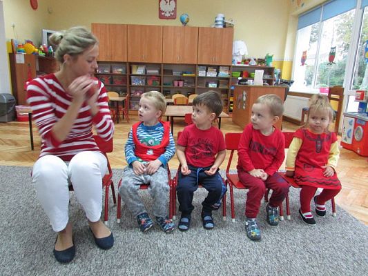 Grafika #17: 11.10.2016 Kolorowy Dzień Warzyw i Owoców gr.I