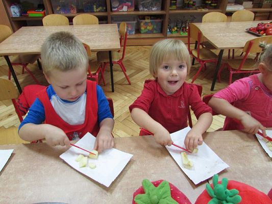 Grafika #34: 11.10.2016 Kolorowy Dzień Warzyw i Owoców gr.I