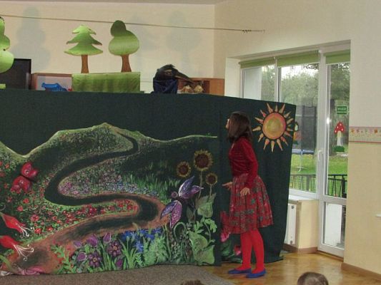 Grafika #23: 03.10.2016 Przedstawienie pt."Zło tańcem zwyciężaj"