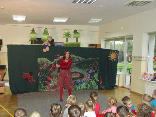 Grafika #30: 03.10.2016 Przedstawienie pt."Zło tańcem zwyciężaj"