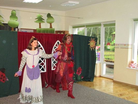 Grafika #41: 03.10.2016 Przedstawienie pt."Zło tańcem zwyciężaj"