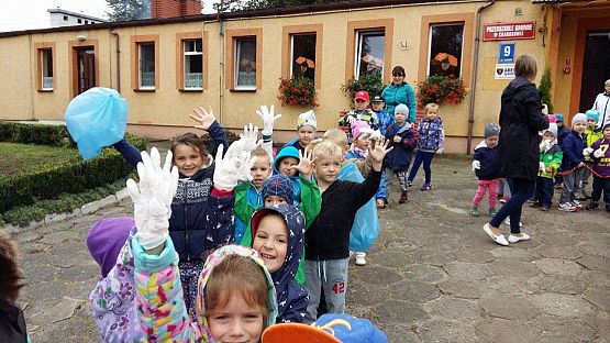 Grafika #35: 23.09.2016 Akcja "Sprzątanie Świata"