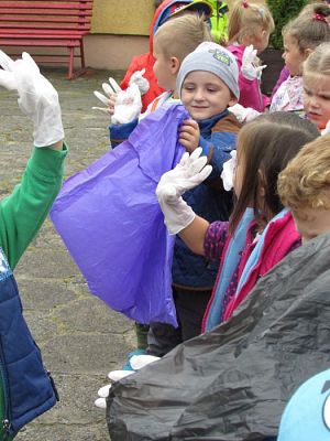 Grafika #3: 23.09.2016 Akcja "Sprzątanie Świata"