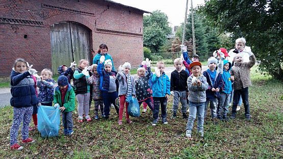 Grafika #56: 23.09.2016 Akcja "Sprzątanie Świata"