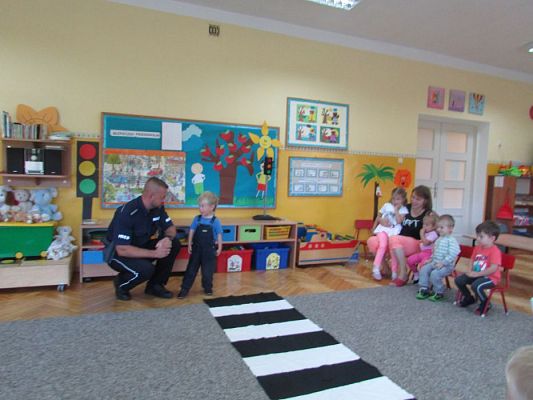 Grafika #6: 15.09.2016 Spotkanie z policjantem