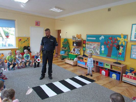 Grafika #13: 15.09.2016 Spotkanie z policjantem