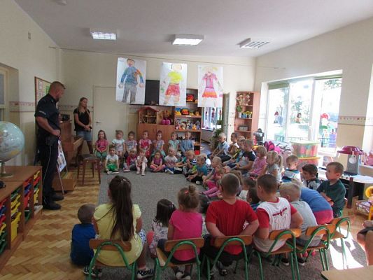 Grafika #20: 15.09.2016 Spotkanie z policjantem