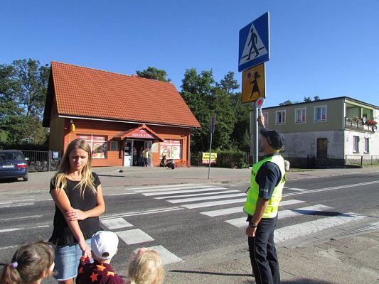 Grafika #32: 15.09.2016 Spotkanie z policjantem