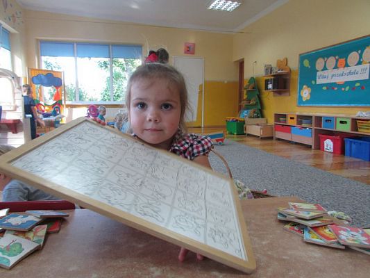 Grafika #2: Pierwsze dni w przedszkolu gr. I