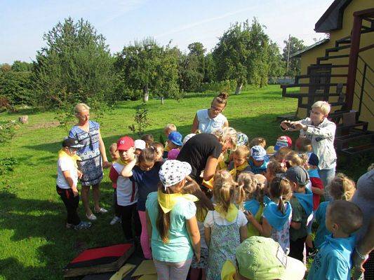 Grafika #59: 09.09.2016 Wycieczka do pasieki