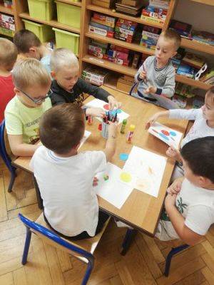 Grafika #8: 15.09.2020 Dzień Kropki gr. II