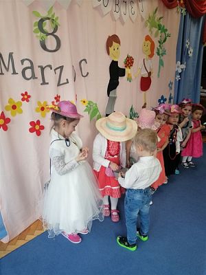 Grafika #10: 09.03.2020 Dzień Kobiet w naszym przedszkolu cz.I