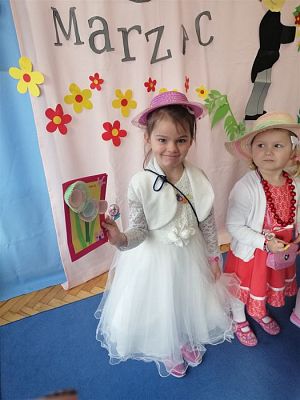 Grafika #14: 09.03.2020 Dzień Kobiet w naszym przedszkolu cz.I