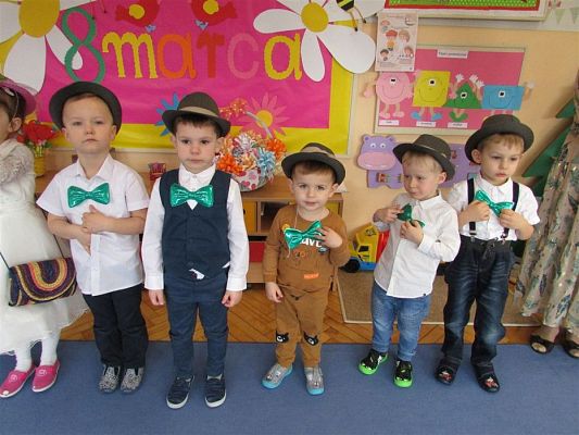 Grafika #29: 09.03.2020 Dzień Kobiet w naszym przedszkolu cz.I