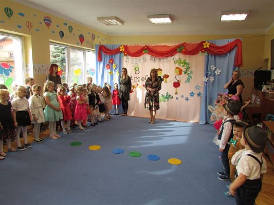 Grafika #30: 09.03.2020 Dzień Kobiet w naszym przedszkolu cz.I