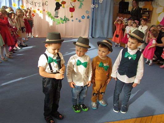 Grafika #55: 09.03.2020 Dzień Kobiet w naszym przedszkolu cz.I