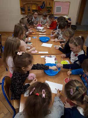 Grafika #10: 20.02.2020 Tłusty czwartek