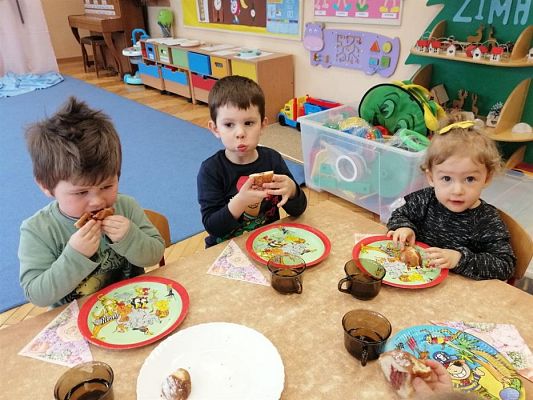 Grafika #41: 20.02.2020 Tłusty czwartek