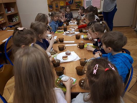 Grafika #46: 20.02.2020 Tłusty czwartek