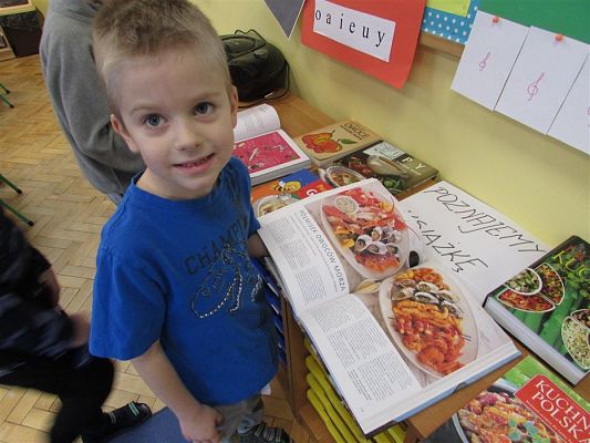 Grafika #11: 20.02.2020 Poznajemy książkę kucharską - gr III