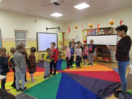 Grafika #2: 19.02.2020 Zajęcia przyrodnicze poprowadzone przez Panią ze Słowińskiego Parku Narodowego