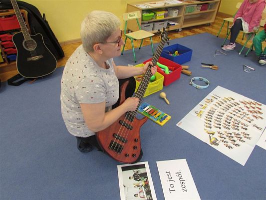 Grafika #7: 18.02.2020 Poznajemy instrumenty muzyczne - gr.III