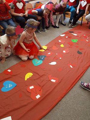 Grafika #12: 14.02.2020 Walentynki - Dzień Przyjaźni cz.II