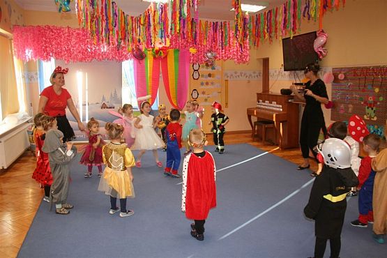 Grafika #2: 07.02.2020 Bal karnawałowy cz.I