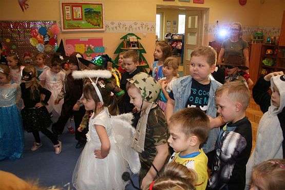 Grafika #15: 07.02.2020 Bal karnawałowy cz.I