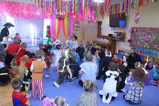 Grafika #34: 07.02.2020 Bal karnawałowy cz.I