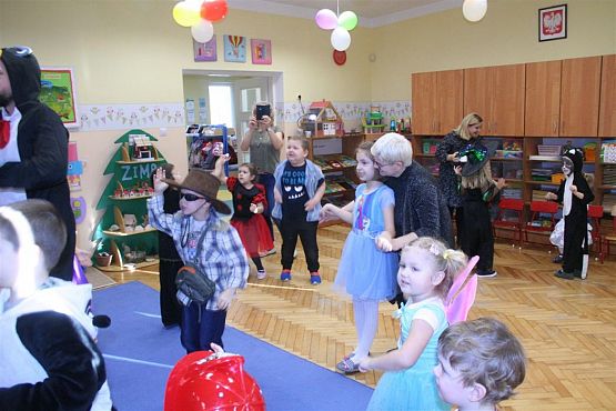 Grafika #36: 07.02.2020 Bal karnawałowy cz.I