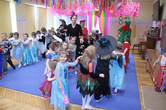 Grafika #53: 07.02.2020 Bal karnawałowy cz.I