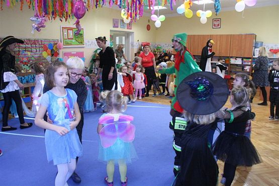 Grafika #59: 07.02.2020 Bal karnawałowy cz.I