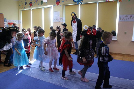 Grafika #73: 07.02.2020 Bal karnawałowy cz.I