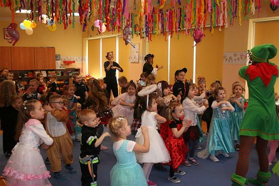 Grafika #91: 07.02.2020 Bal karnawałowy cz.I